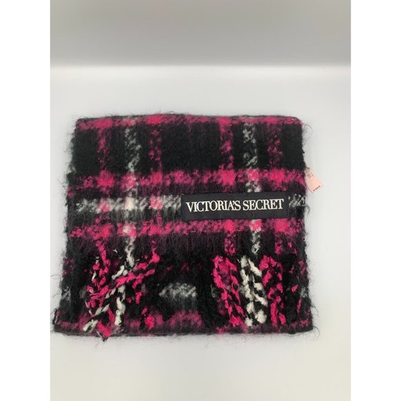 Victoria Secret Bundle - Picture 12 of 16